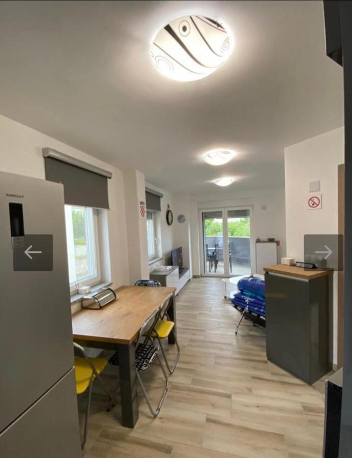 Apartmani Jedro Šilo Екстериор снимка