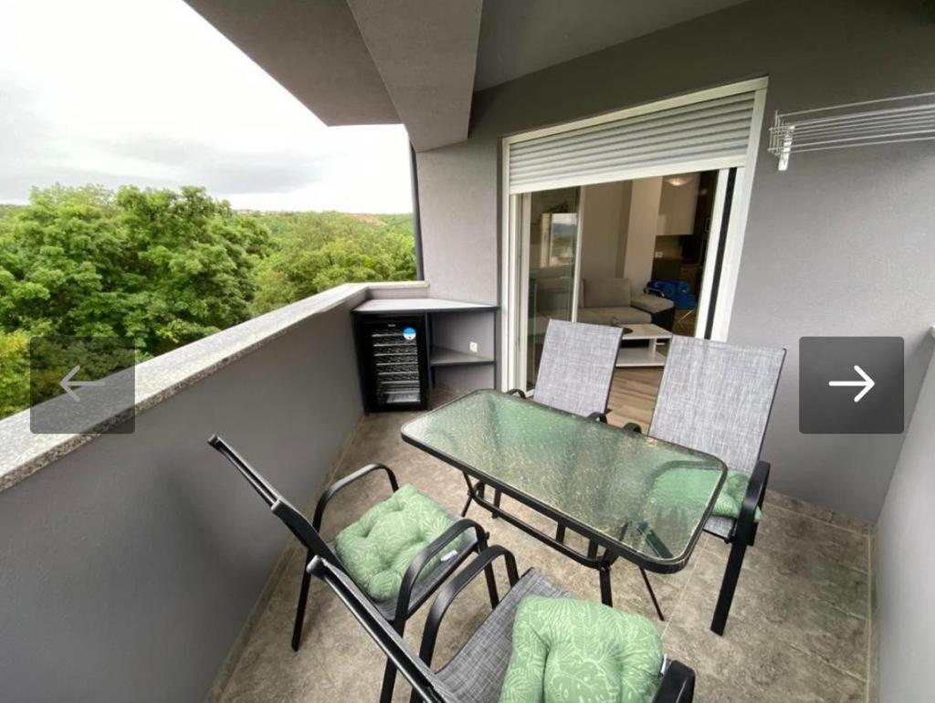 Apartmani Jedro Šilo Екстериор снимка