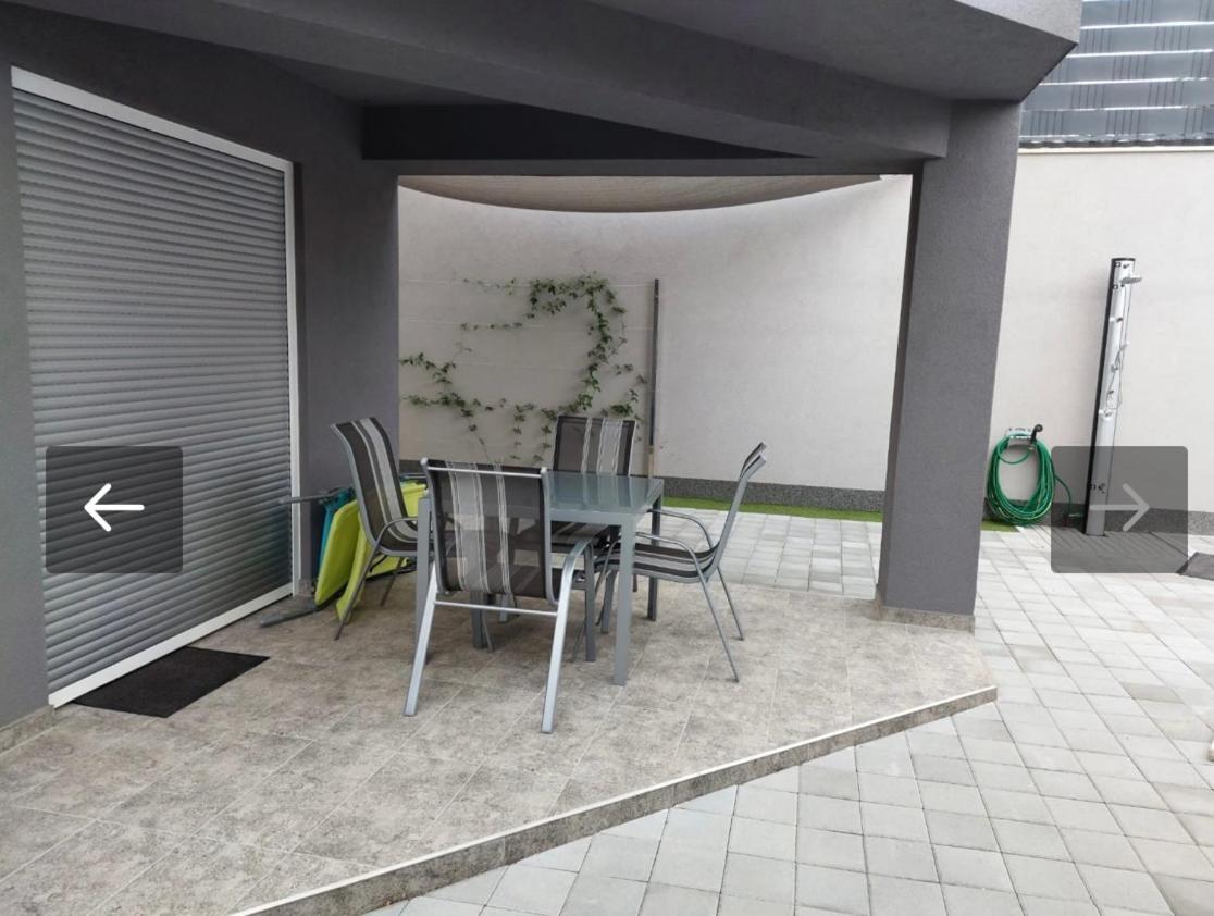 Apartmani Jedro Šilo Екстериор снимка
